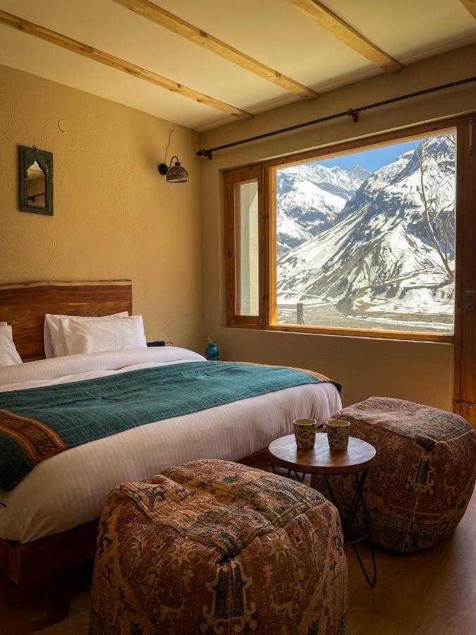 La Hault Hotel Sissu Buitenkant foto