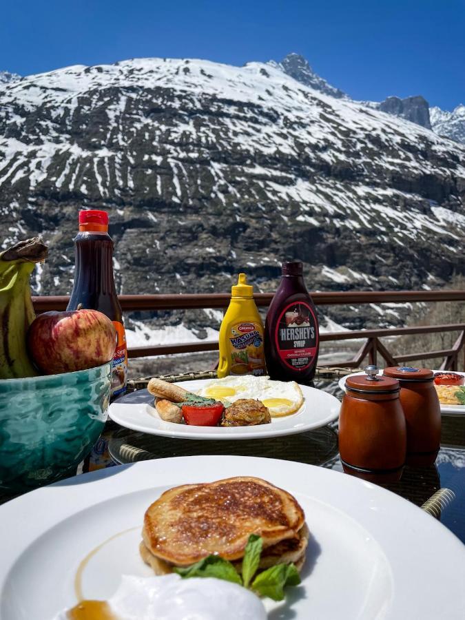 La Hault Hotel Sissu Buitenkant foto